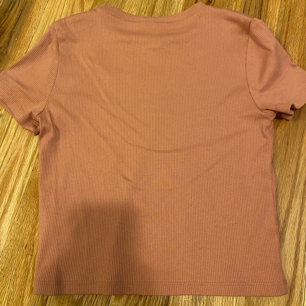 Divided Top - Picture 2 of 3